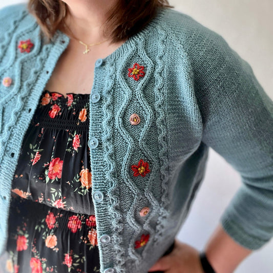 Nadia cardigan in Hegelia