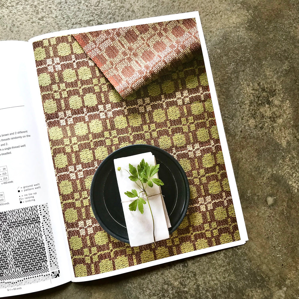 VÄV : Scandinavian Weaving Magazine issue 2 | 2025