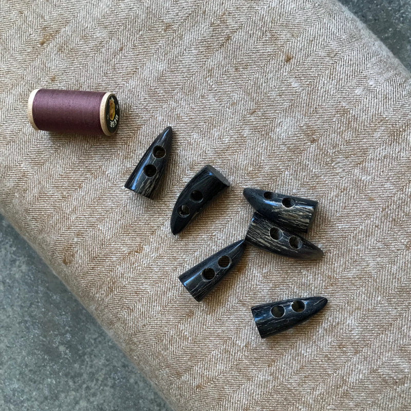 Botão de chifre - alamares