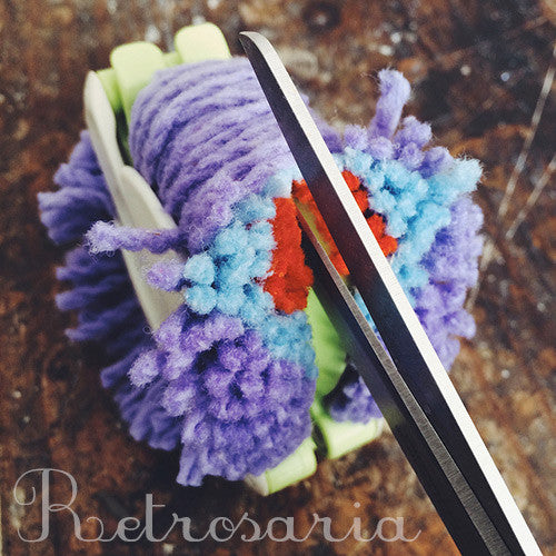 Clover fazedor de pompons