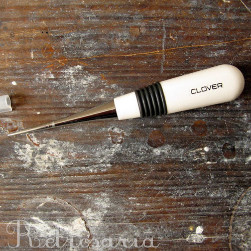 Clover tapered tailor's awl