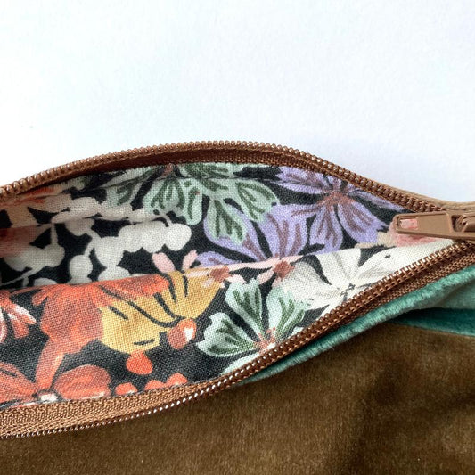 Bolsa com fecho de correr 
