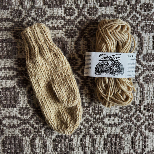 Churra mittens in Cobertor 801