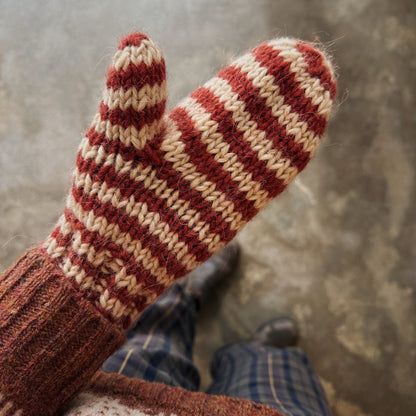 Churra mittens in Cobertor 801 and 805