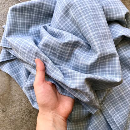 Fraga A: light blue and white plaid fabric