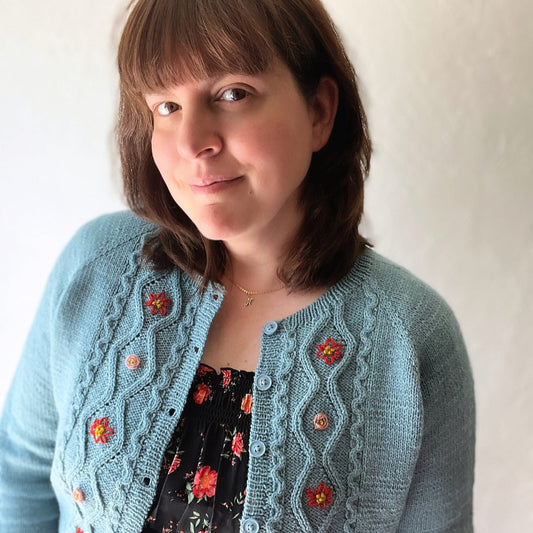 Nadia cardigan in Hegelia
