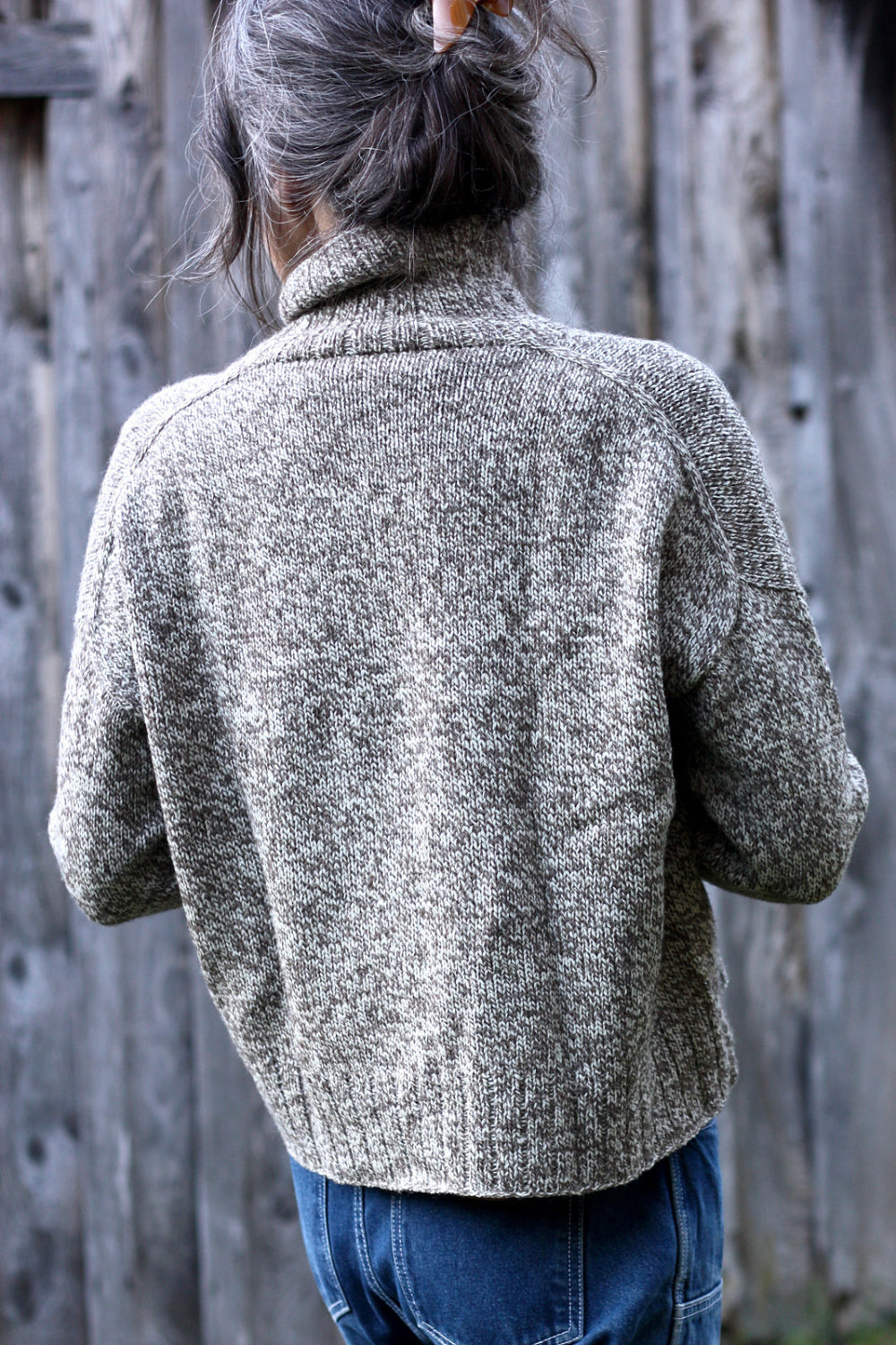Saltbox Pullover in Vovó 40