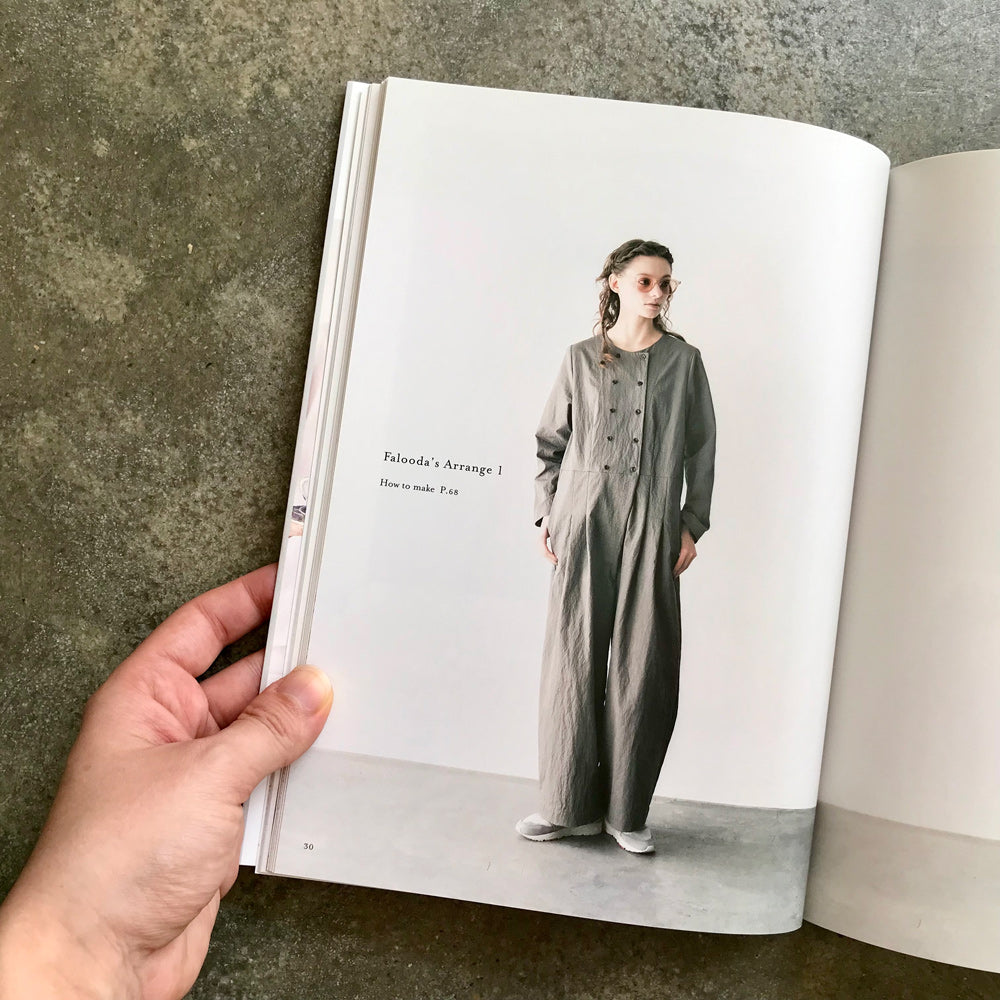 Twelve Sewing Book | １２の形で楽しむ佇まいの美しい服
