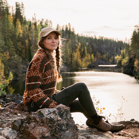 Unfolding Landscapes – 17 Knits for the Road