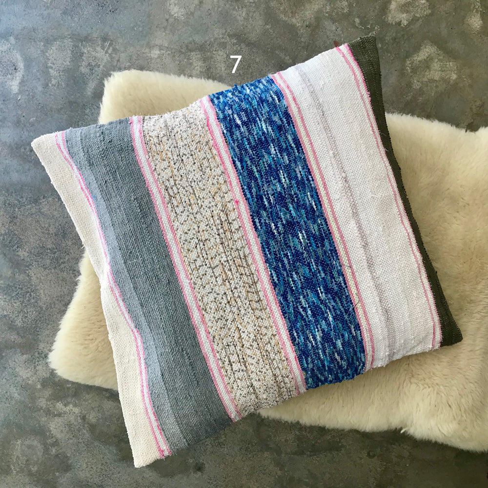 Almofada | Handwoven rag pillow