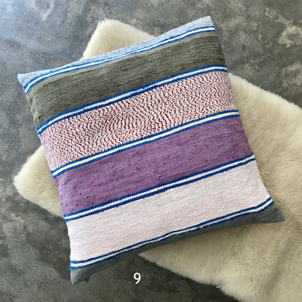Almofada | Handwoven rag pillow