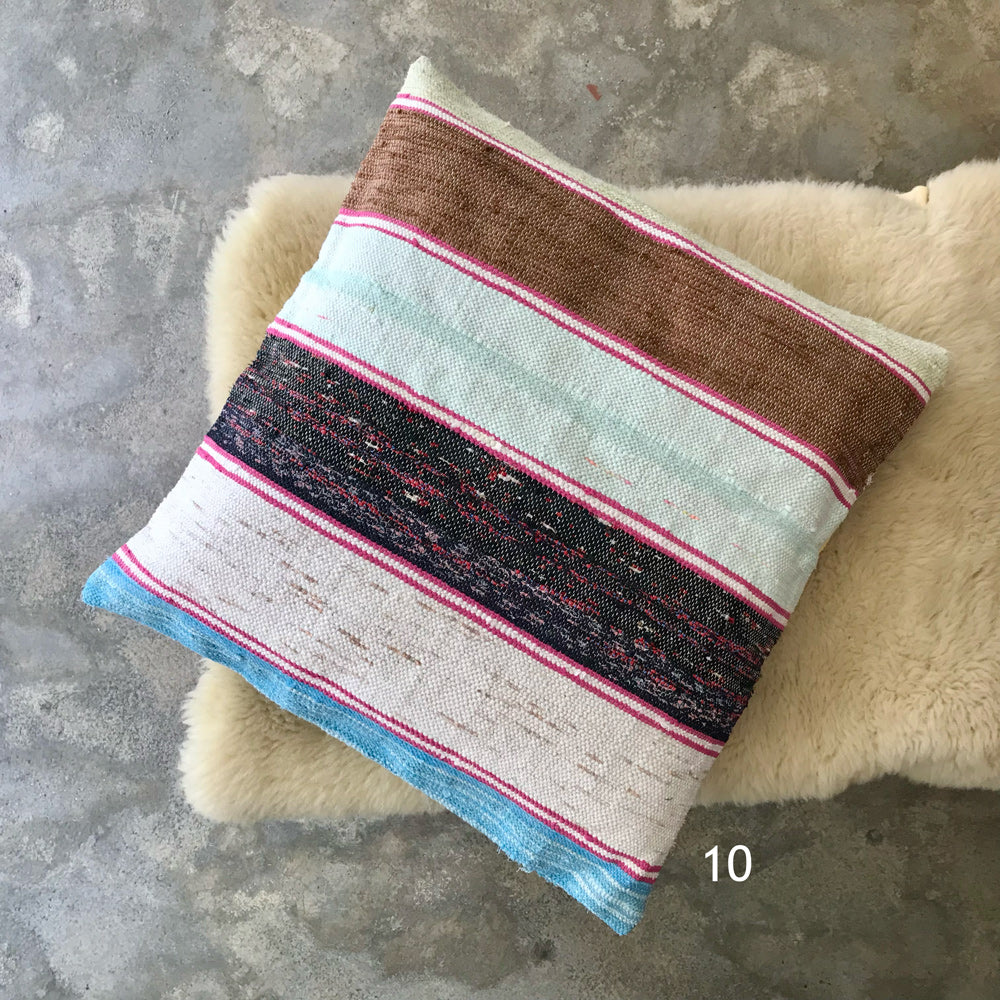 Handwoven rag pillow cover