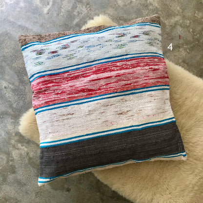 Handwoven rag pillow cover
