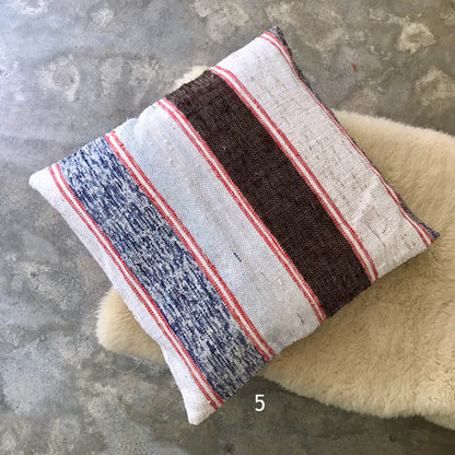Handwoven rag pillow cover