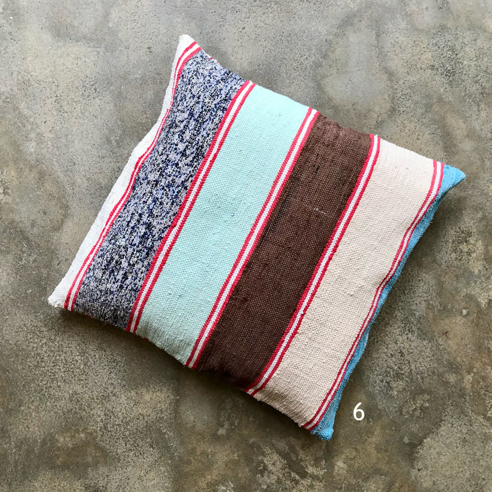 Handwoven rag pillow cover