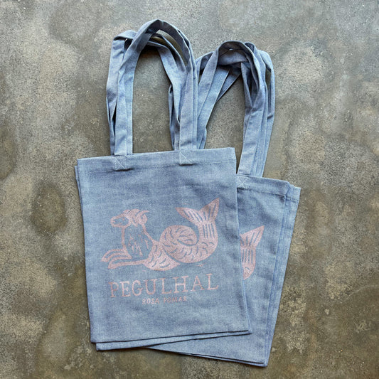 Pegulhal tote bag