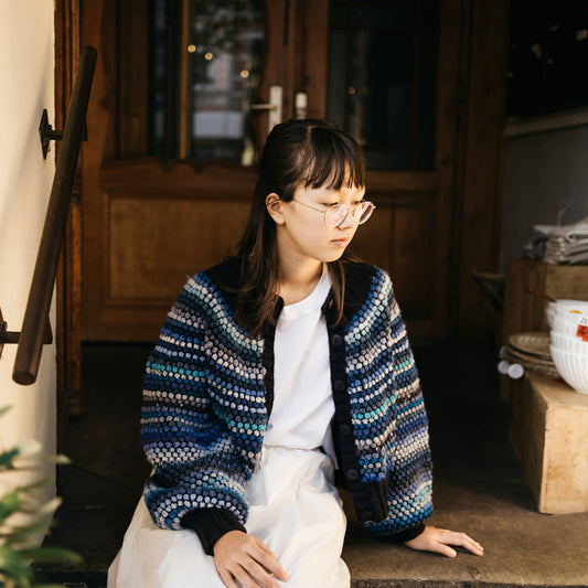 Popcorn Cardi by Midori Hirose in Mondim