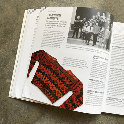 150 Scandinavian Knitting Designs