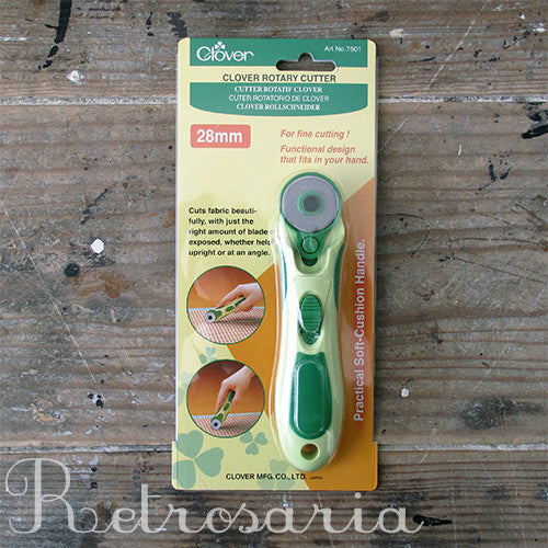 Clover Rotary cutter 28mm Retrosaria