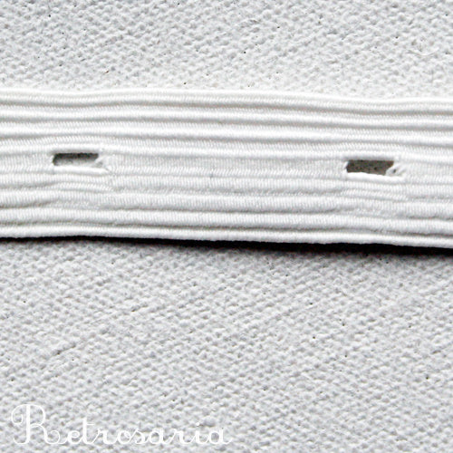 Elástico caseado | Buttonhole elastic