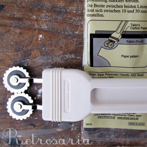 Clover Double tracing wheel