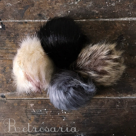 pompons de pêlo | fur pom pom