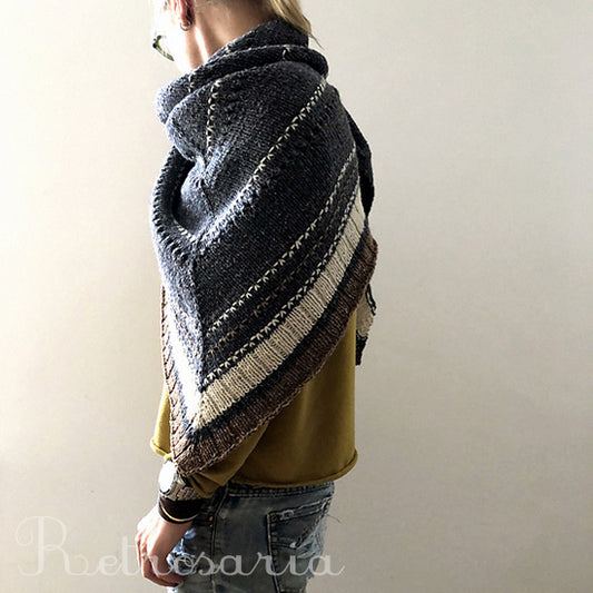 Rosa Shawl by Isabell Kraemer