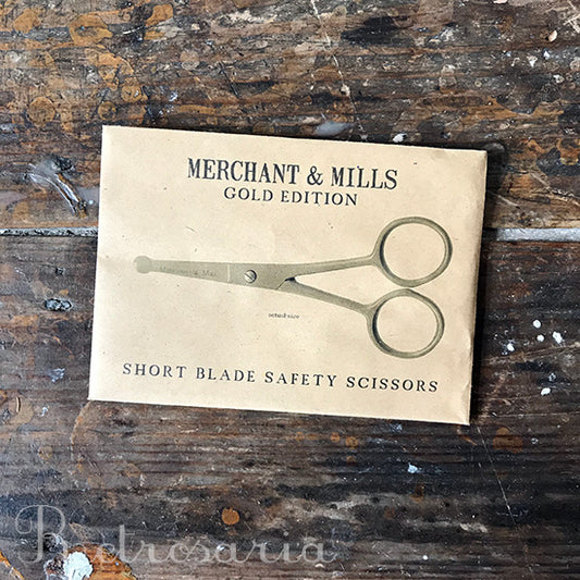 Tesoura de ponta redonda Merchant & Mills Short Blade Gold Scissors