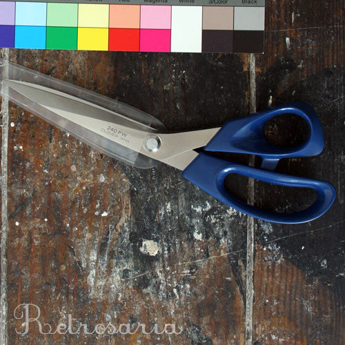 Tesoura CLOVER para patchwork 24cm | Patchwork scissors