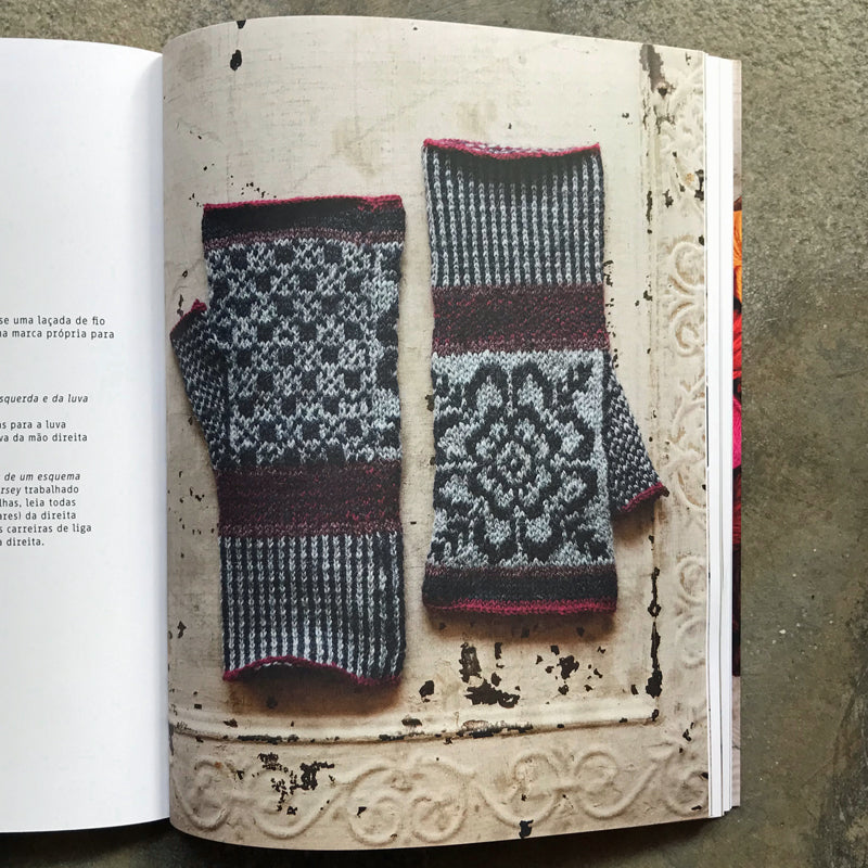 Tricot Simples com Cor. Aprenda a tricotar com cores com 20 projectos inspiradores.